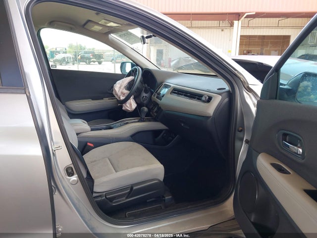 3CZRU5H32KG701297 Honda HR-V LX