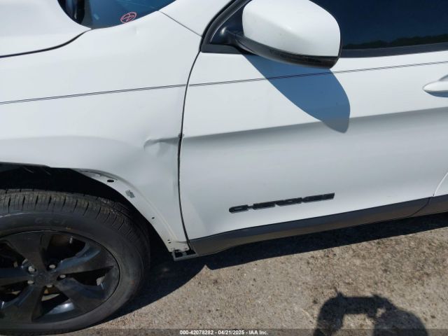 1C4PJMLB7KD394026 Jeep Cherokee Altitude 4x4