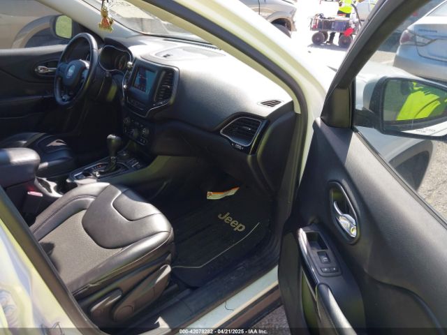 1C4PJMLB7KD394026 Jeep Cherokee Altitude 4x4