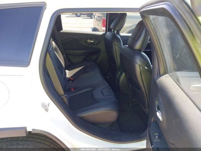 1C4PJMLB7KD394026 Jeep Cherokee Altitude 4x4