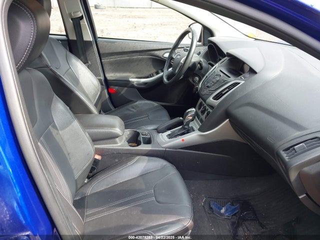 1FADP3K2XEL337834 Ford FOCUS SE