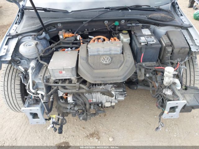 WVWKP7AU7GW911870 Volkswagen E-golf Se