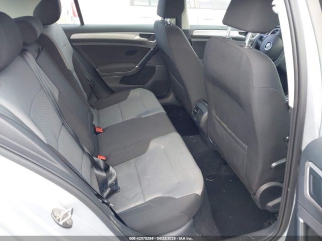 WVWKP7AU7GW911870 Volkswagen E-golf Se