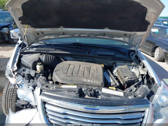 2011 CHRYSLER TOWN & COUNTRY 2A4RR8DG8BR712567 Photo 9