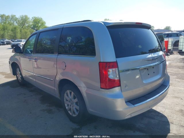 2011 CHRYSLER TOWN & COUNTRY 2A4RR8DG8BR712567 Photo 2