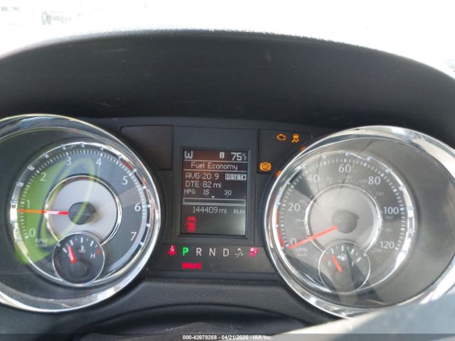 2011 CHRYSLER TOWN & COUNTRY 2A4RR8DG8BR712567 Photo 6