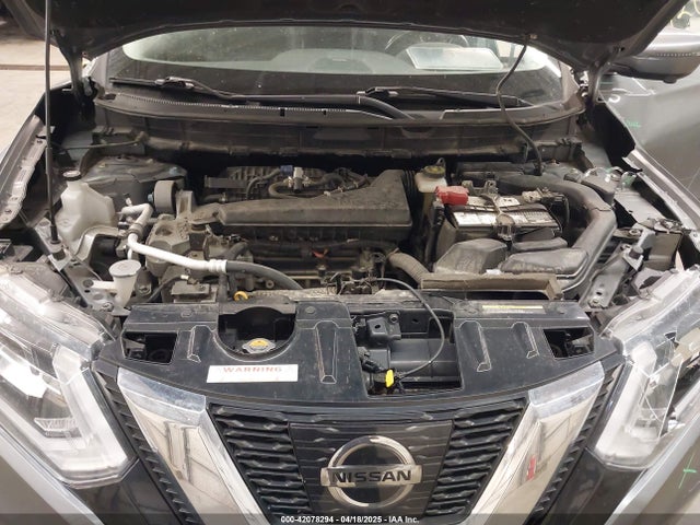 JN8AT2MV4HW016101 Nissan Rogue Sl