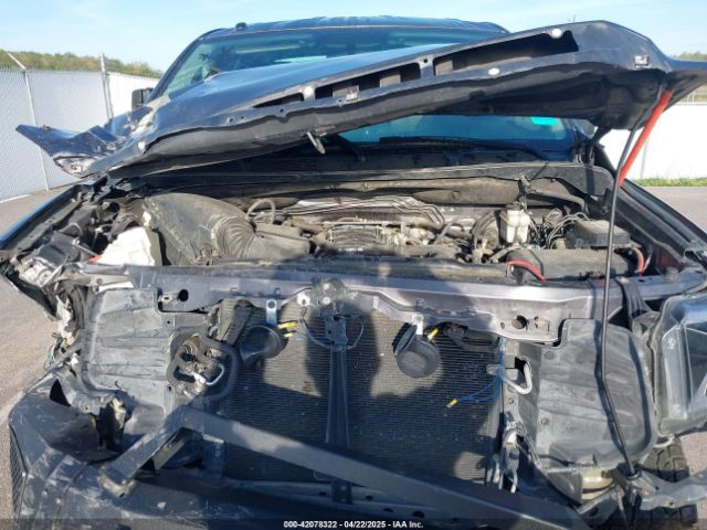 5TFUW5F13FX434068 Toyota Tundra Sr5 5.7l V8