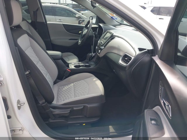 2GNAXHEV9K6247361 Chevrolet EQUINOX LS
