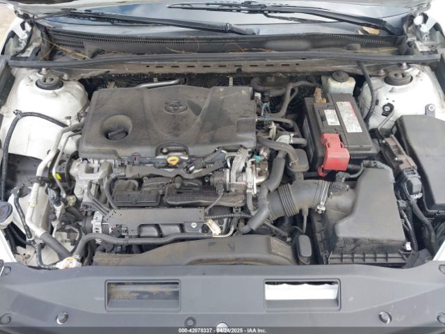 4T1B11HK4JU658105 Toyota CAMRY SE