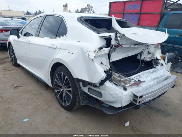 4T1B11HK4JU658105 Toyota CAMRY SE