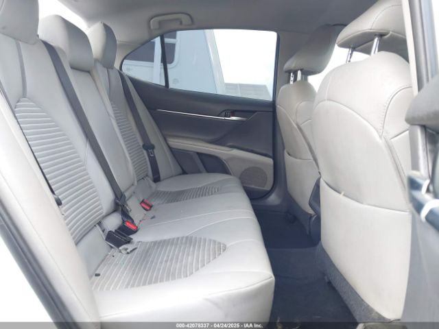 4T1B11HK4JU658105 Toyota CAMRY SE