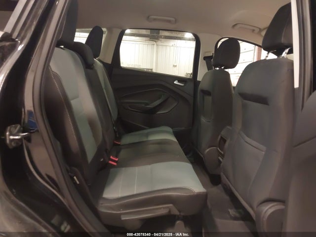 1FMCU9GX0GUA50193 Ford ESCAPE SE