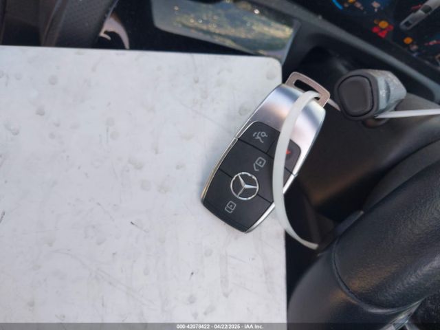W1K3G4EB7NJ363798 Mercedes-Benz A 220