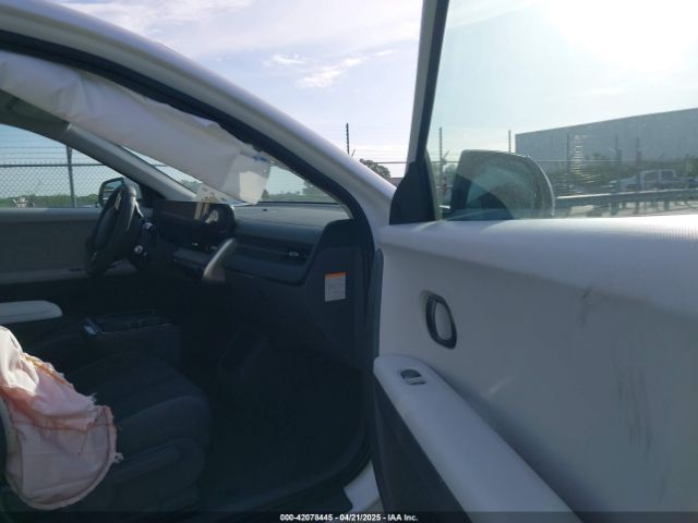 7YAKM4DAXSY004111 Hyundai IONIQ 5 SE