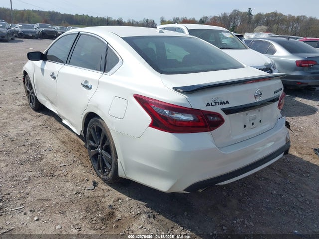 1N4AL3AP2JC188356 Nissan Altima 2.5 Sr