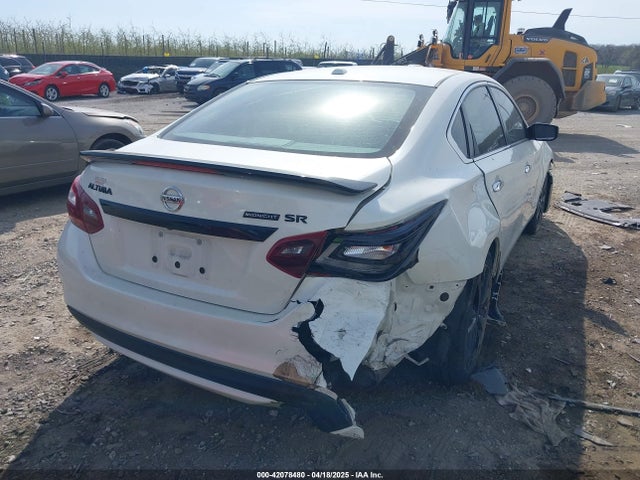 1N4AL3AP2JC188356 Nissan Altima 2.5 Sr