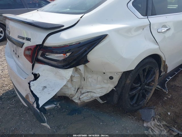 1N4AL3AP2JC188356 Nissan Altima 2.5 Sr
