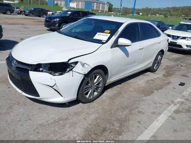 4T1BF1FK1FU055477 Toyota CAMRY SE