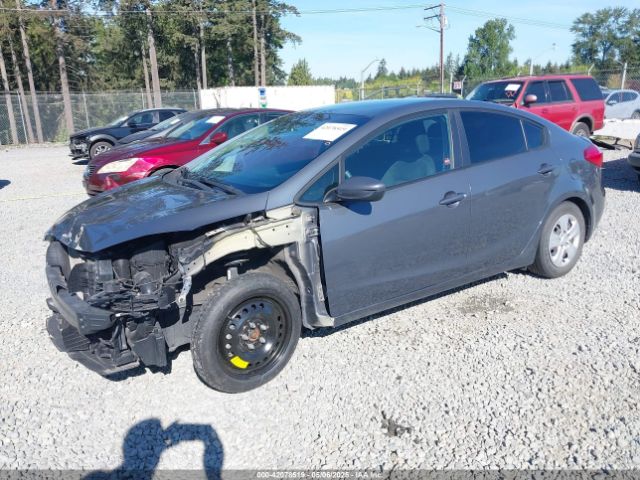 KNAFK4A6XG5574307 KIA FORTE LX