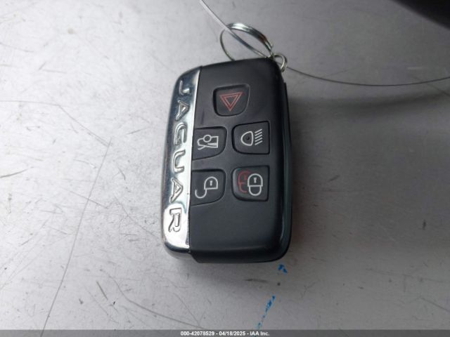 SAJWA0F77F8U65737 Jaguar Xf 3.0 Portfolio/3.0 Sport