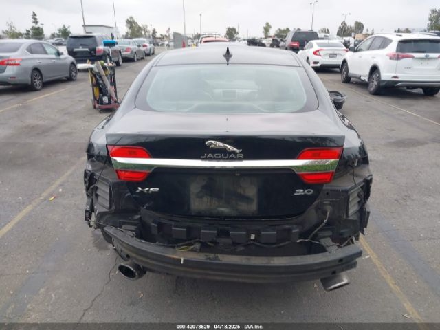 SAJWA0F77F8U65737 Jaguar Xf 3.0 Portfolio/3.0 Sport