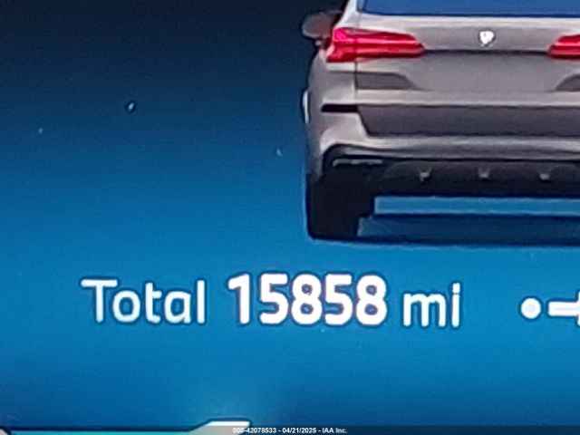 5UX33EU03R9S46754 BMW X5 M60i