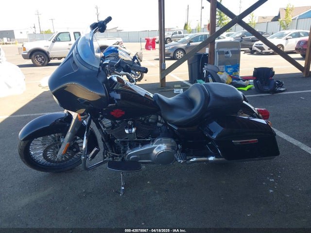 1HD1FVC28KB661617 Harley-Davidson 2019