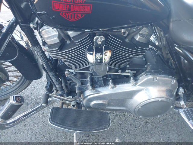 1HD1FVC28KB661617 Harley-Davidson 2019