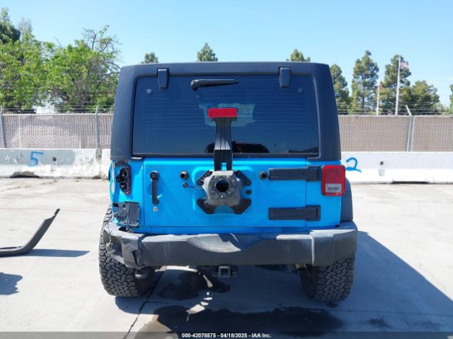 1C4BJWDGXHL644891 Jeep Wrangler Unlimited Sport 4x4