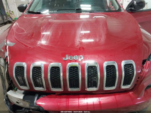 1C4PJLAS9HD216477 Jeep Cherokee Sport Fwd