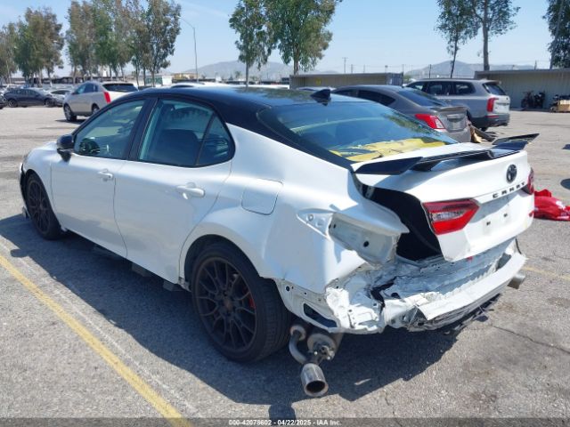 4T1KZ1AK6NU066620 Toyota CAMRY TRD