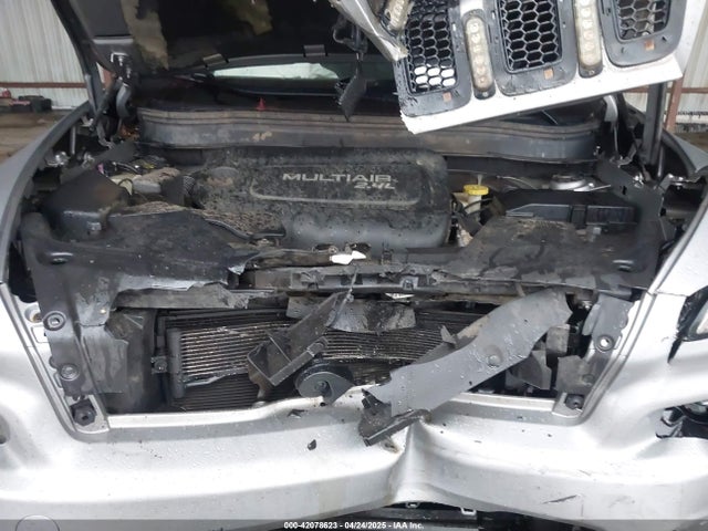 1C4PJMAB0FW613972 Jeep Cherokee Sport