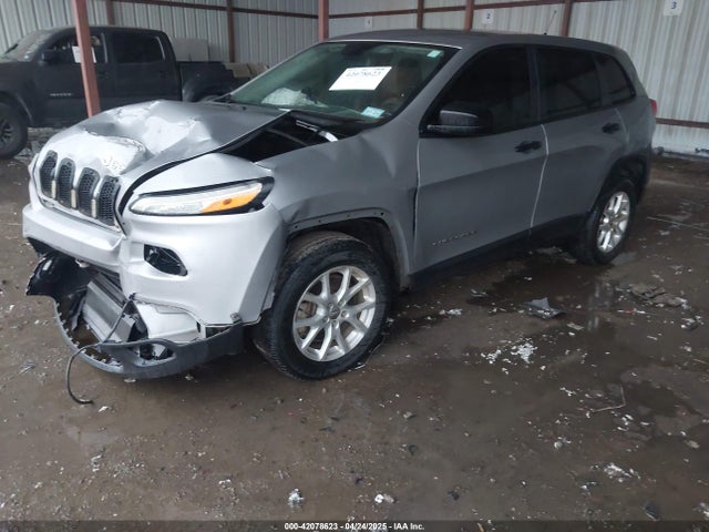 1C4PJMAB0FW613972 Jeep Cherokee Sport