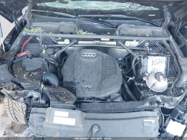 WA1CNAFY2J2225747 Audi Q5 2.0t Premium/2.0t Tech Premium