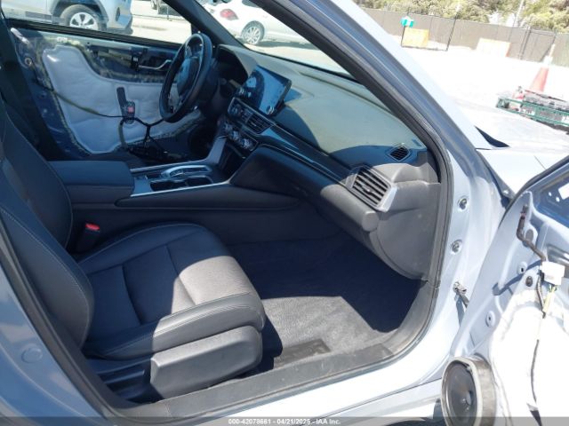 1HGCV2F3XNA020609 Honda Accord Sport 2.0t