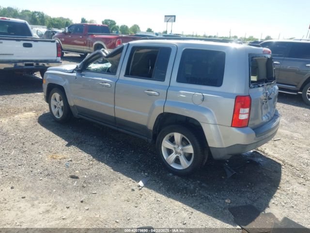 1C4NJPFA2GD792442 Jeep Patriot Latitude