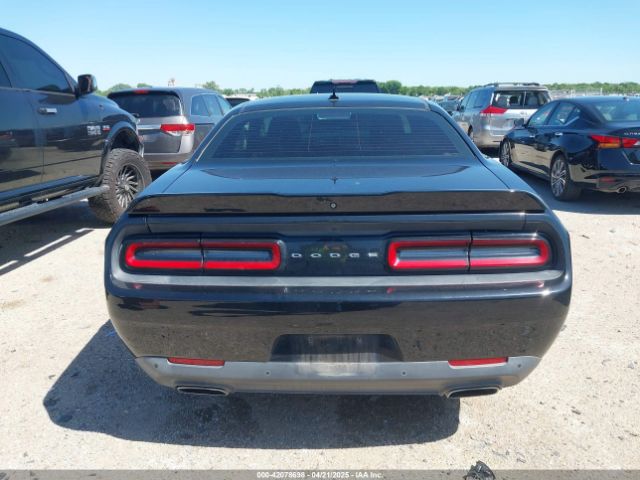 2C3CDZBG2FH706461 Dodge Challenger Sxt Plus