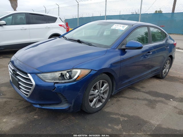 5NPD84LF1JH215814 Hyundai ELANTRA SEL