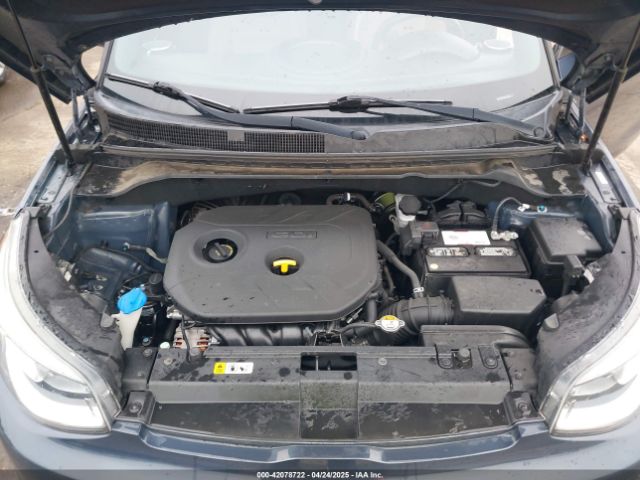 KNDJX3A51F7184750 KIA Soul !