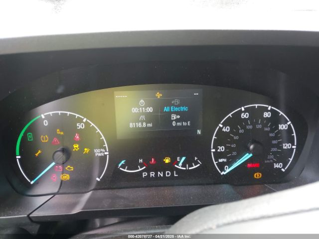 3FTTW8E35PRA70343 Ford Maverick Xlt