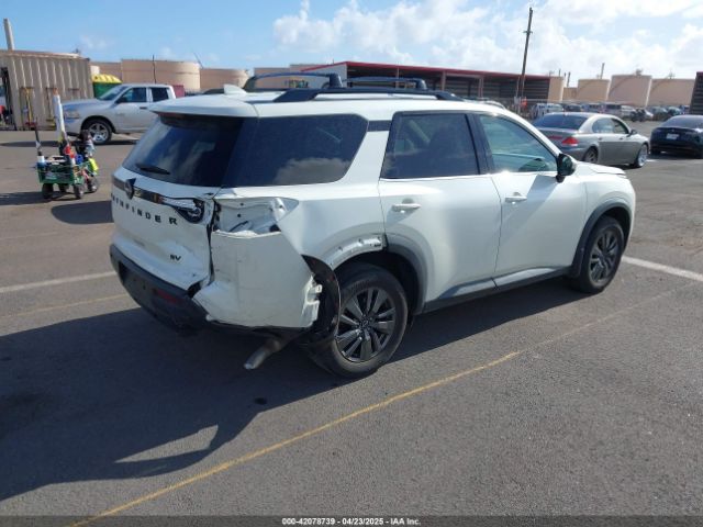 5N1DR3BA5NC216393 Nissan Pathfinder Sv 2wd