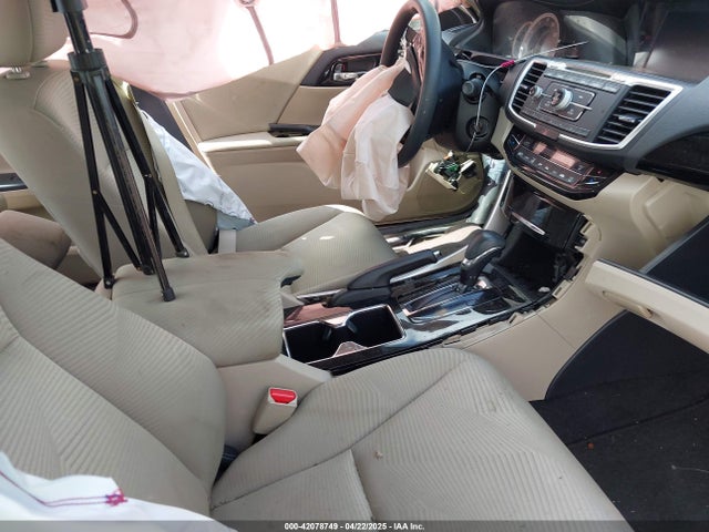 1HGCR2F30GA084147 Honda ACCORD LX