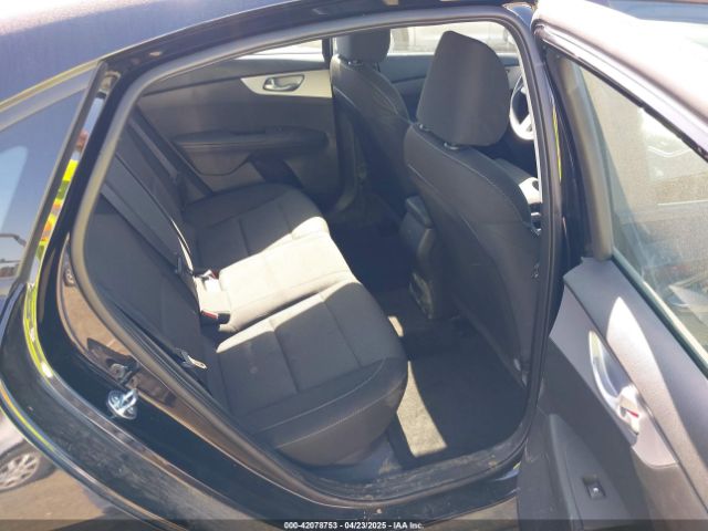 3KPF24AD6RE826949 KIA Forte Lxs