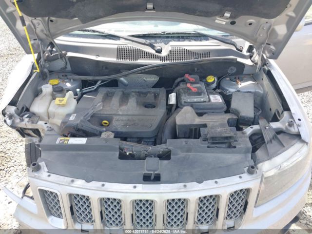 1C4NJDEB5HD190922 Jeep Compass Latitude 4x4