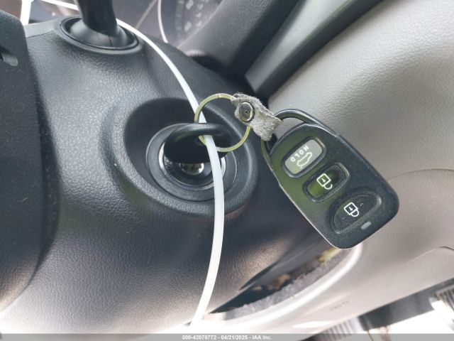 5NPD84LFXJH305253 Hyundai ELANTRA SEL