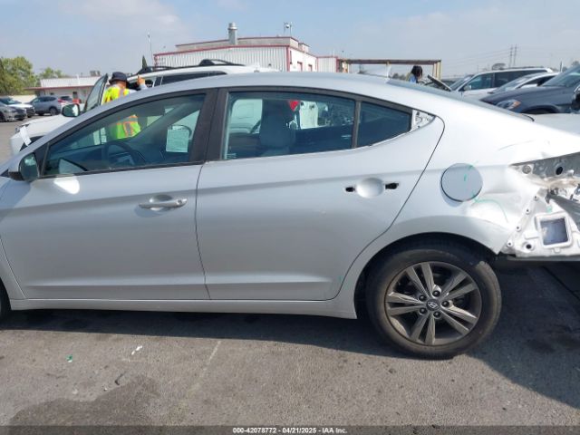 5NPD84LFXJH305253 Hyundai ELANTRA SEL