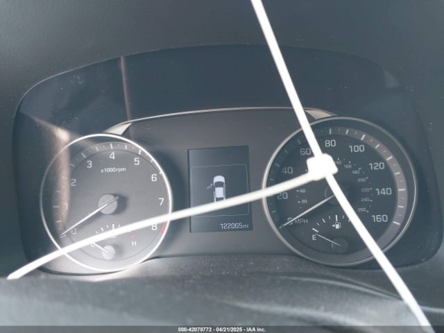 5NPD84LFXJH305253 Hyundai ELANTRA SEL