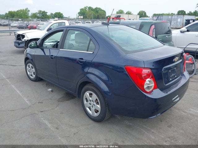 1G1JA5SH2F4114299 Chevrolet Sonic Ls Auto
