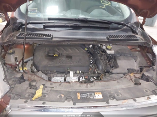1FMCU9GD1HUE76496 Ford ESCAPE SE